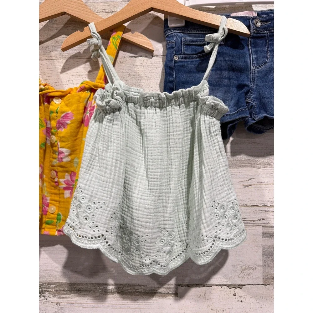 Old Navy Modern Moments Outfit Set Girls 5T Green Yellow Floral Denim Boho EUC